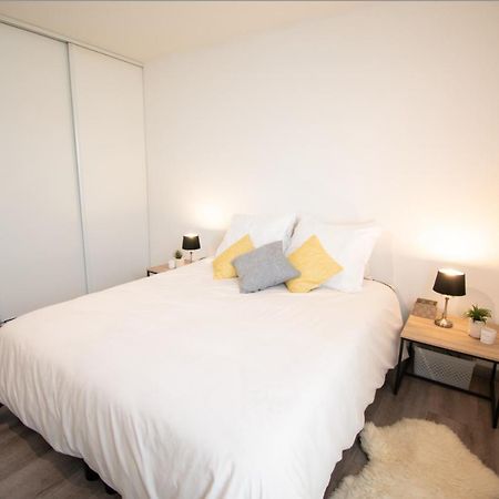 Joli studio tout confort à 2 pas de la gare Poissy Extérieur photo