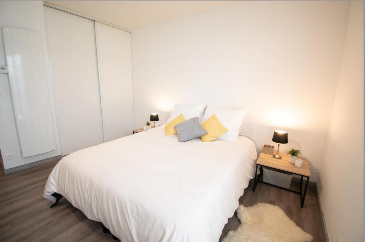 Joli studio tout confort à 2 pas de la gare Poissy Extérieur photo